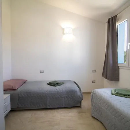 Willa Borgo Bianco 2 Con Piscina In Condivisione Budoni